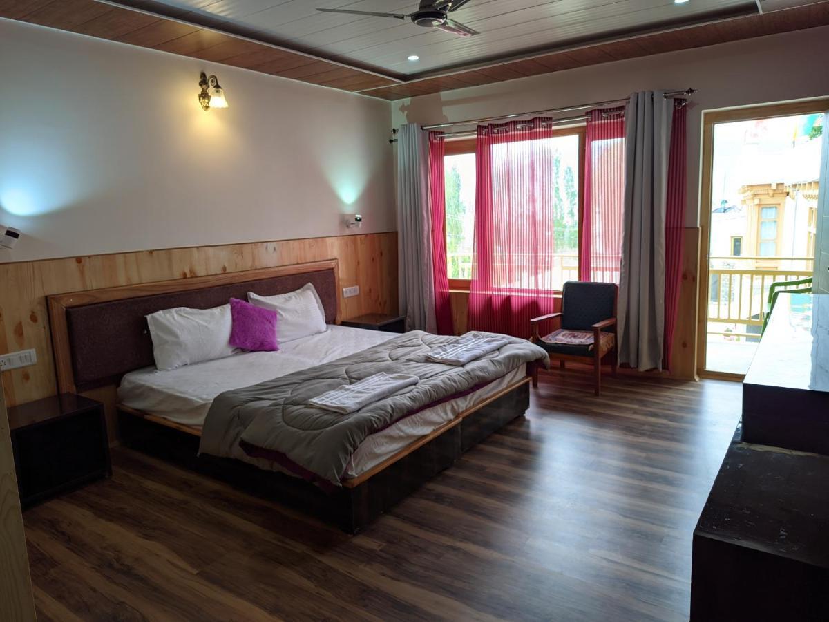 Chandan Guest House Leh Ngoại thất bức ảnh
