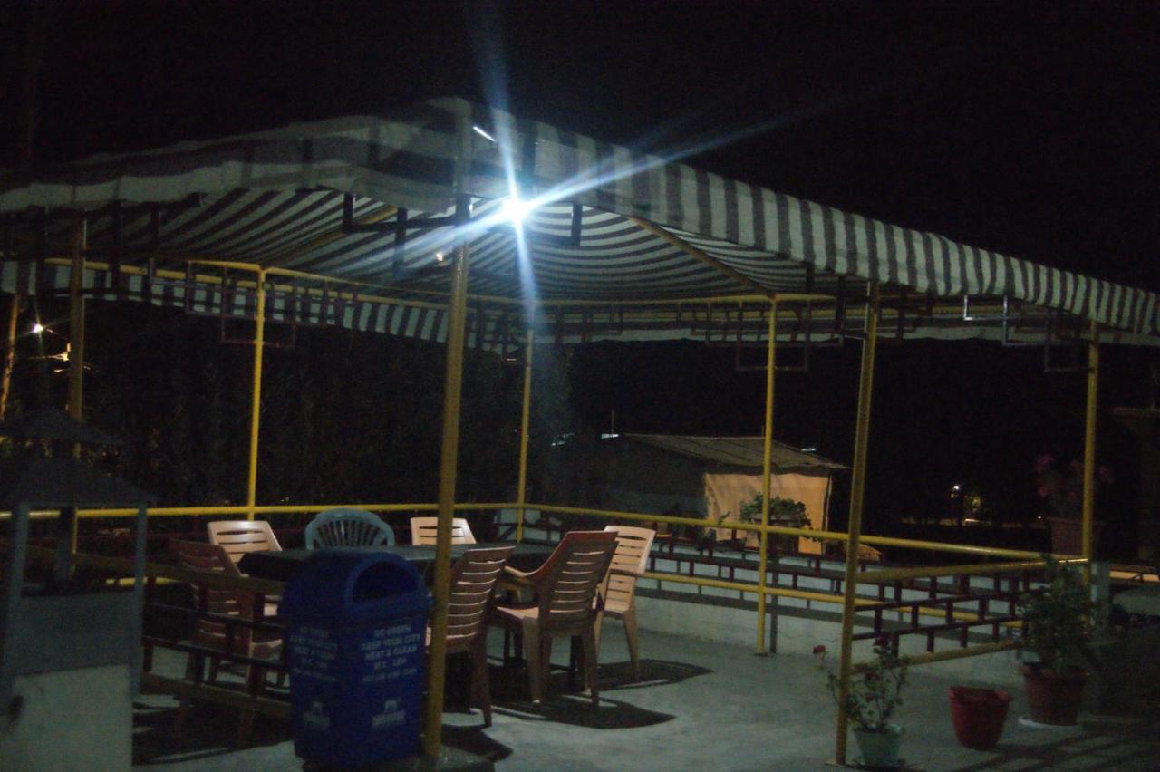 Chandan Guest House Leh Ngoại thất bức ảnh
