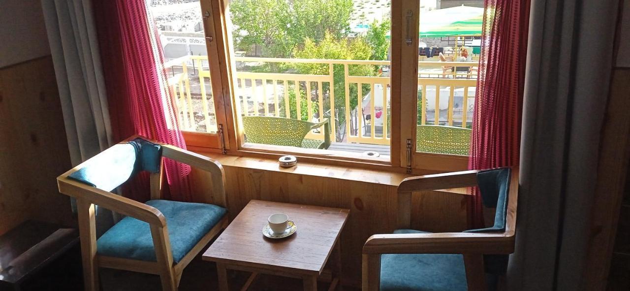 Chandan Guest House Leh Ngoại thất bức ảnh