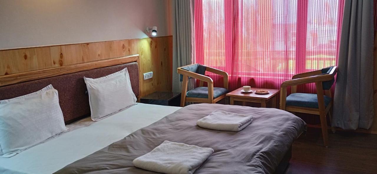 Chandan Guest House Leh Ngoại thất bức ảnh